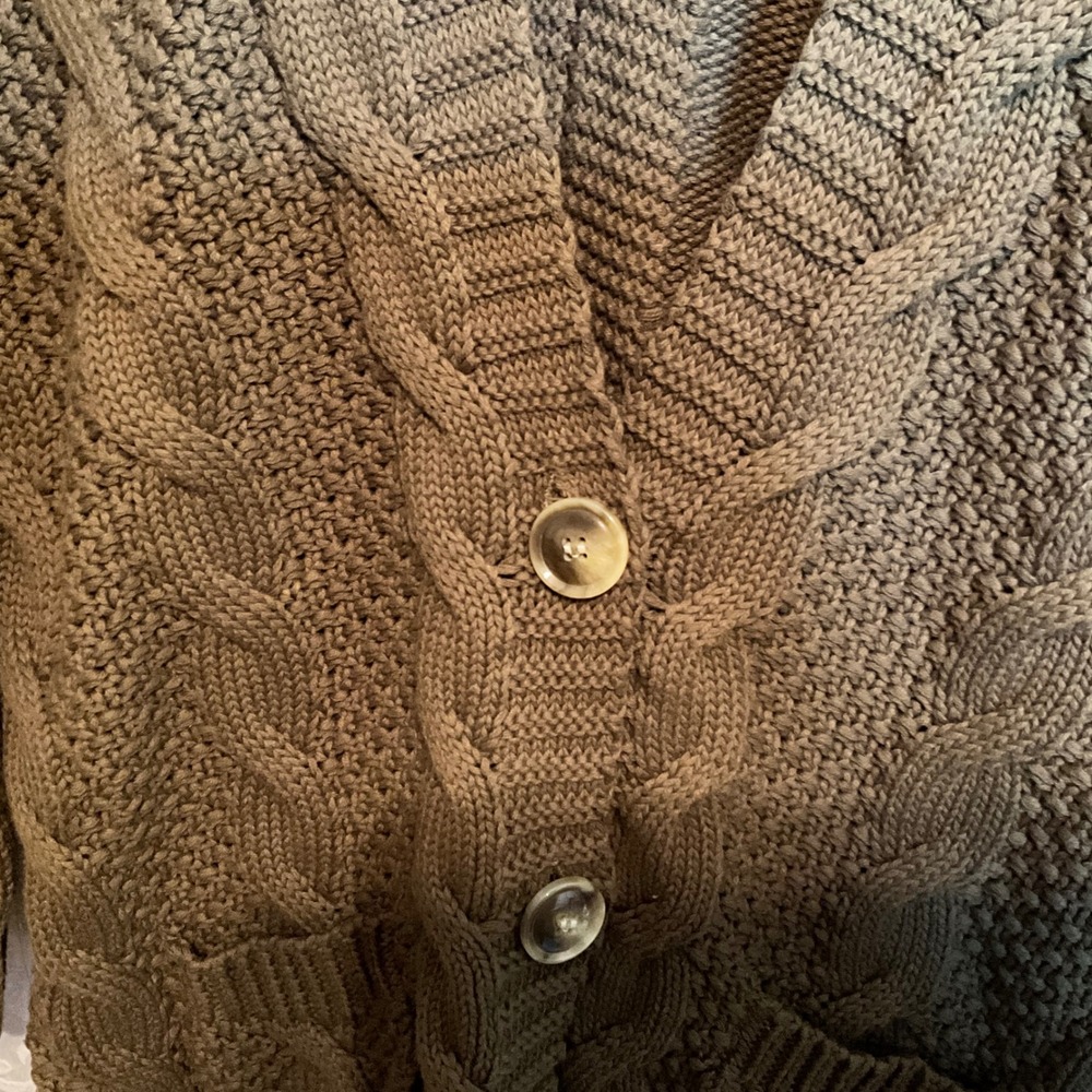 Agnes & Dora Boyfriend Cardigan Olive Green Cable Knit V Neck Pockets S NWT - Picture 2 of 10